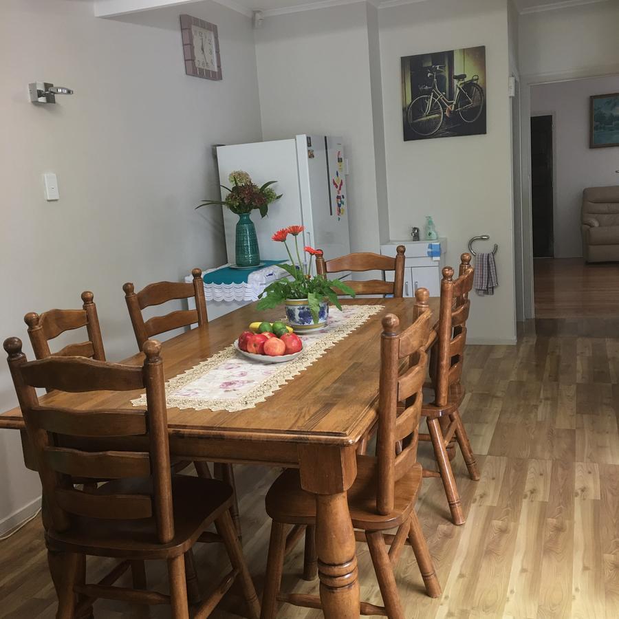 At Homestay Όκλαντ Εξωτερικό φωτογραφία